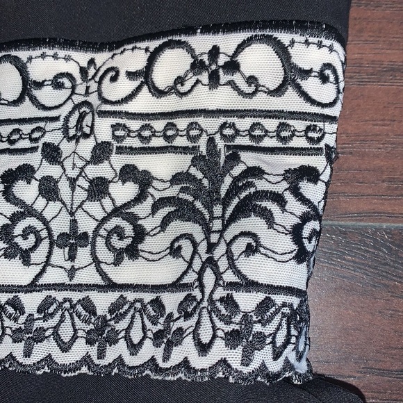 WHBM White House Black Market Strapless Dress w/ Embroidered Waist Detail, sz 0. - Picture 3 of 12